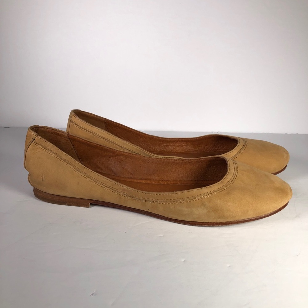 Frye Tan Sand Carson Leather Flats Size 11